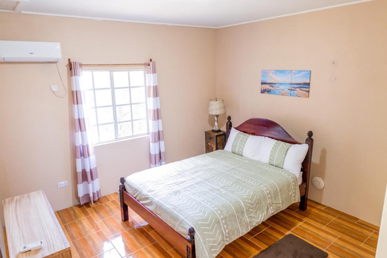 Golden Palms Apartment Kingstown Buitenkant foto